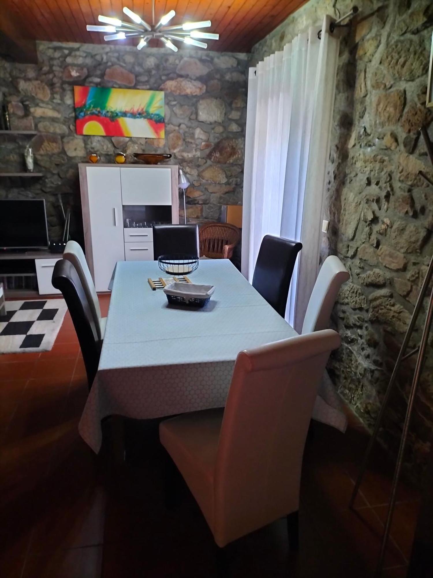 Casa De Madeira E Pedra Villa Afife Luaran gambar